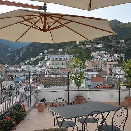 La Zinefra Amalfi Dreams Vakantiehuis Minori